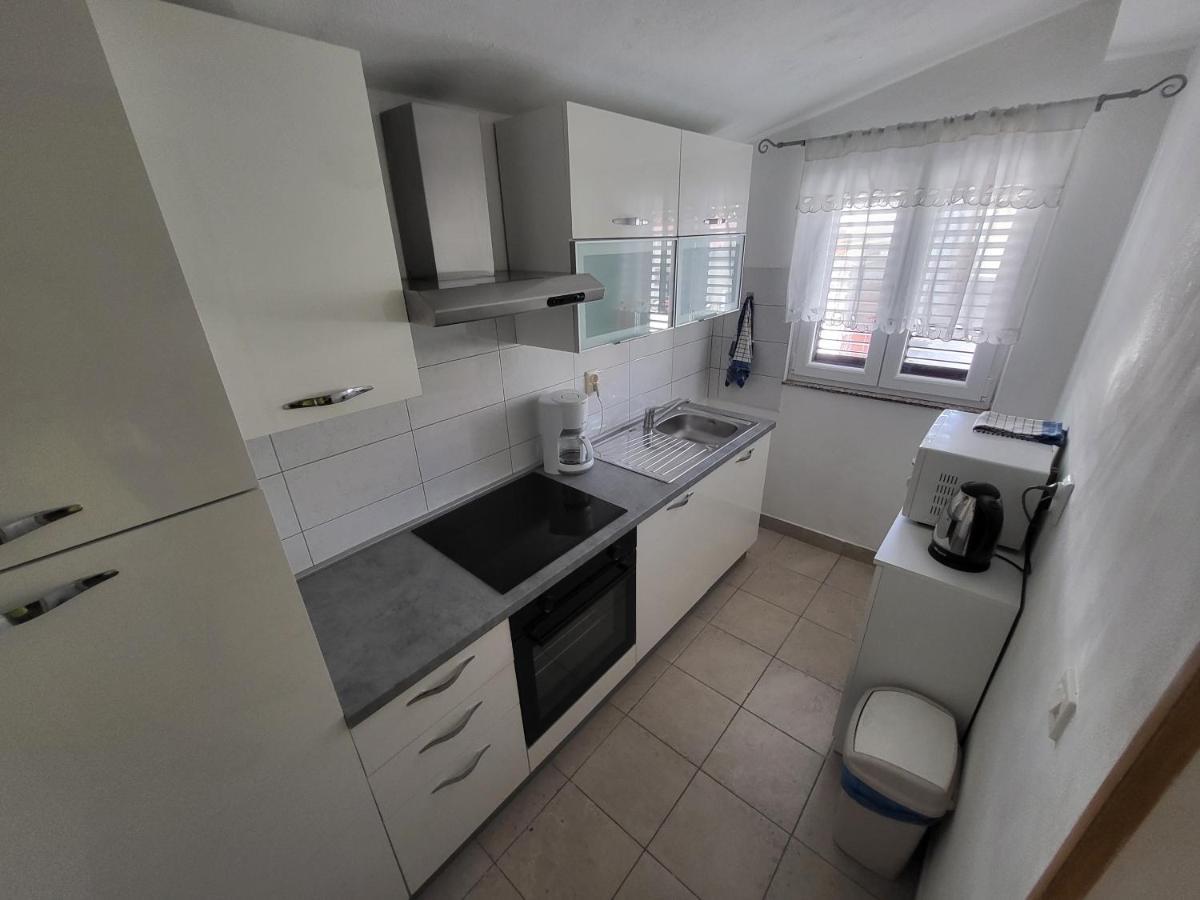 Apartment Maria ลิยูบาช ภายนอก รูปภาพ